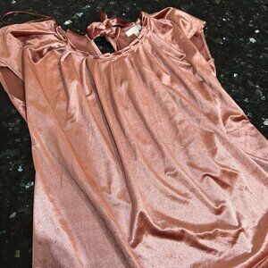 LC Lauren Conrad Top - Large - Pre-owned Condition
